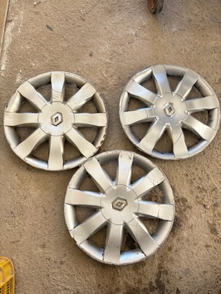 3 Tapacubos Renault 15