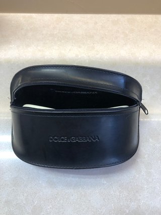 Occhiali da sole Dolce & Gabbana con custodia