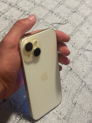 iPhone 15 Dorado/Amarillo 128gb 83%.
