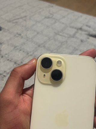 iPhone 15 Dorado/Amarillo 128gb 83%.