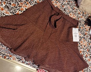 Falda pantalón Stradivarius Talla S lunares