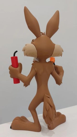 Figura Coleccionable Coyote