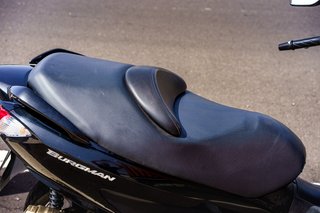 Moto maxi scooter Suzuki Burgman 200cc