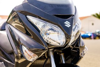 Moto maxi scooter Suzuki Burgman 200cc