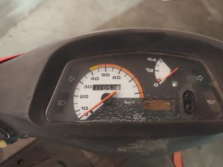 Suzuki Address R Scooter Roja