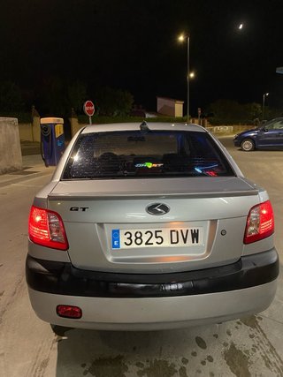 KIA Rio sedan 2006