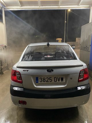 KIA Rio sedan 2006