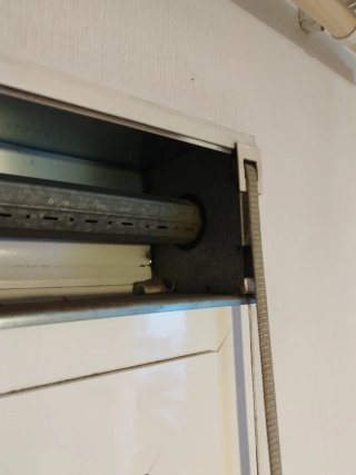 SE ARREGLAN PERSIANAS / SERVICIO DE MANITAS
