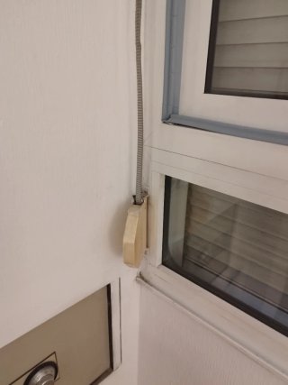 SE ARREGLAN PERSIANAS / SERVICIO DE MANITAS