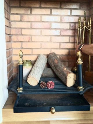 Lote chimenea: Parrilla con cajón + Set herramient