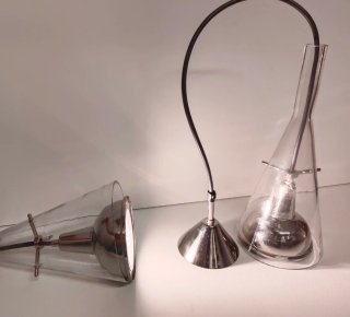 Dos lámparas colgantes, cristal y metal Grantlamp