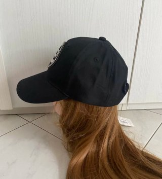 Cappello con visiera nero Papete