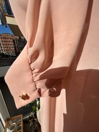 Sobrecamisa elegante rosa palo T44, ideal sobre