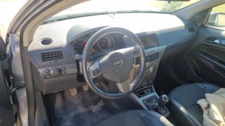 Opel Astra 2007