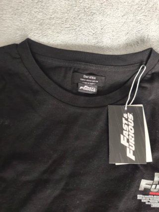 Camiseta Bershka Negra Talla M