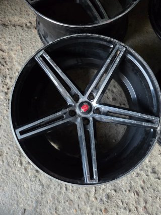 Llantas Axe 20"