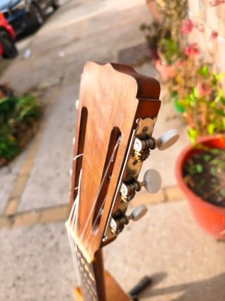 Guitarra Clásica José Ramírez