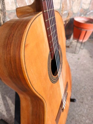 Guitarra Clásica José Ramírez