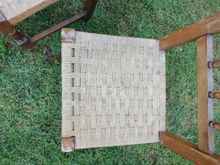 Juego de 2 sillas antiguas de madera