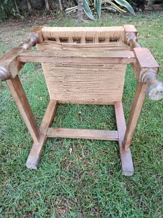 Juego de 2 sillas antiguas de madera