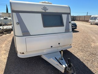 Caravana Hobby 27