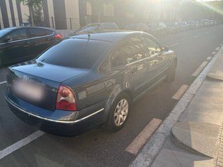 Volkswagen Passat 2003