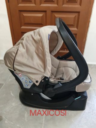 Pack Bebé Chicco: Carrito, Capazo, Maxicosi, Hamac