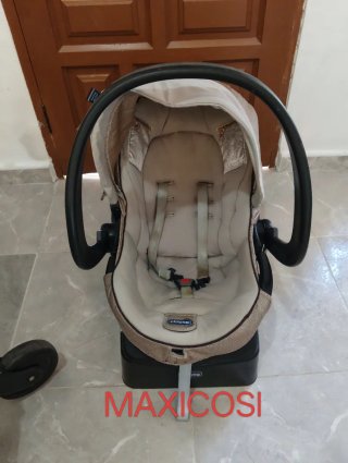 Pack Bebé Chicco: Carrito, Capazo, Maxicosi, Hamac