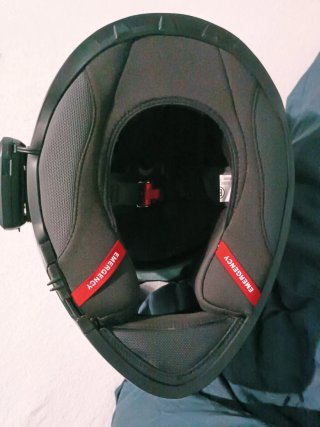 Casco Wayscrav carbono + Intercomunicador Cardo