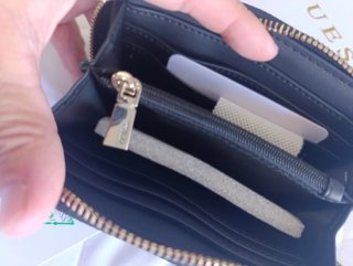 Cartera Guess Negra Original con Etiquetas