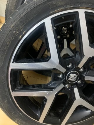 Llanta Seat con neumático Solus