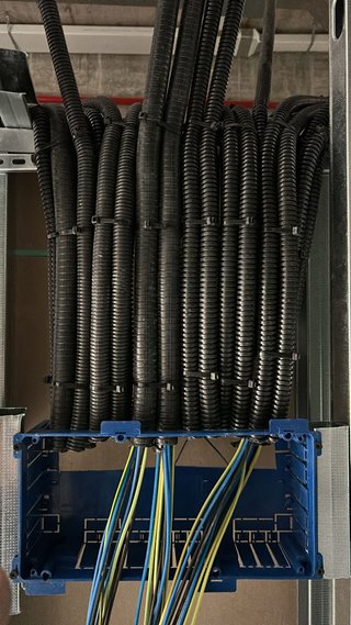 Electricista .