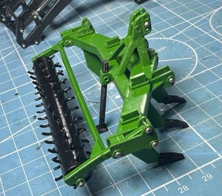 Subsolador 5 puas escala 1:32