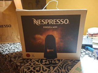 Cafetera Nespresso Roja Nueva