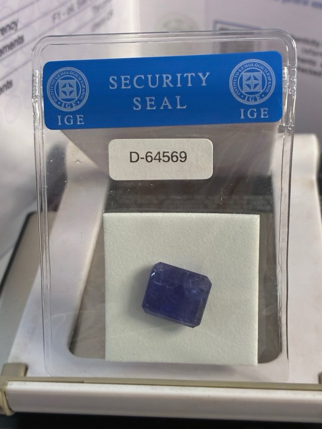 Tanzanita Natural IGE 8.73 ct Rectangular