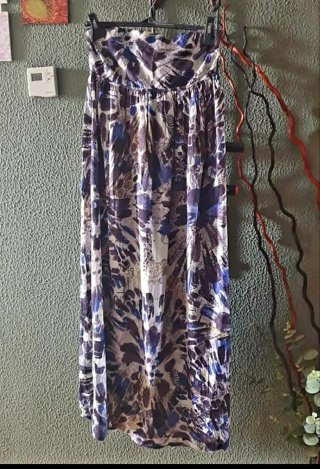 Vestido desigual largo estampado azul,blanco.