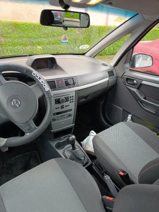 Opel Meriva 2007...motor ISUZU