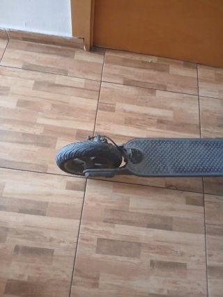 Patineta Eléctrica Negra
