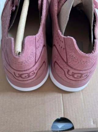 Zapatillas UGG rosas originales