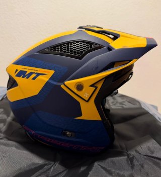 Casco MT Helmets Enduro Azul/Amarillo