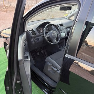 VOLKSWAGEN TOURAN 2013 ! UNICO PROPIETARIO !