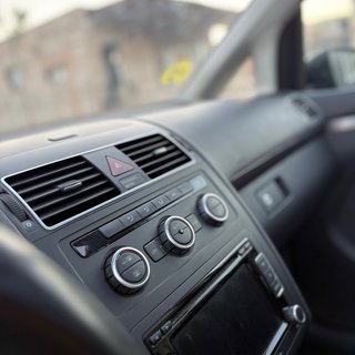 VOLKSWAGEN TOURAN 2013 ! UNICO PROPIETARIO !