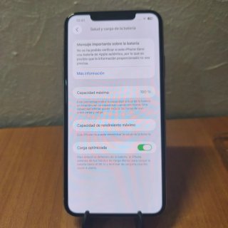 iPhone 11 Pro Max 256GB Bianco + Custodia + Cavo
