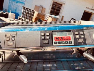 Cafetera La Spaziale 3 Brazos