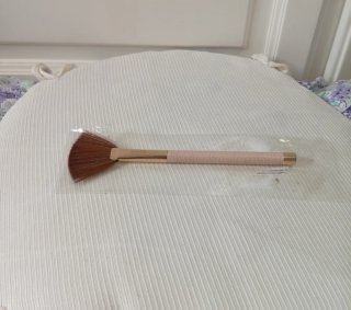 Brocha de maquillaje de Catrice