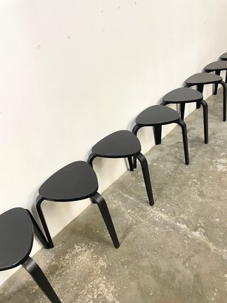 Taburetes Triangulares Ikea Madera Negra
