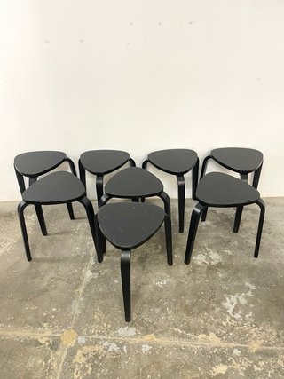 Taburetes Triangulares Ikea Madera Negra