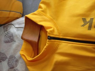 Maillot Spiuk manga larga invierno amarillo