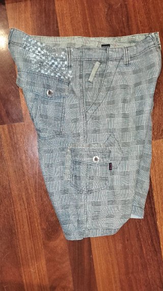 Pantalón corto Volcom Talla 32 M