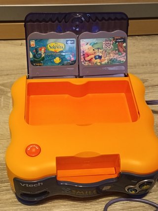 Consola VTech V.Smile + Mando + 2 Juegos